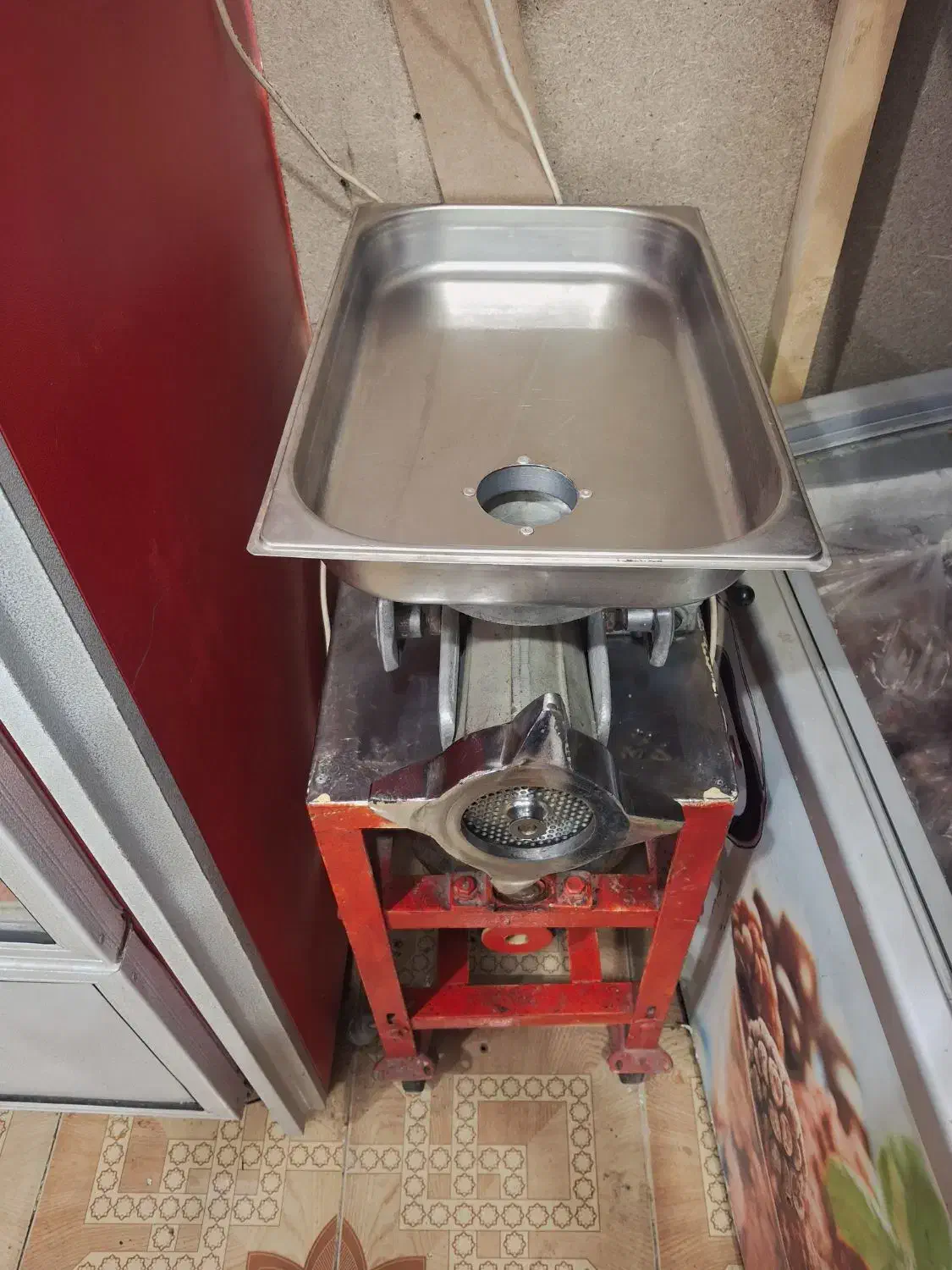 چرخ گوشت صنعتی ۳۲ تمیز|کافی‌شاپ و رستوران|دهدشت, |دیوار