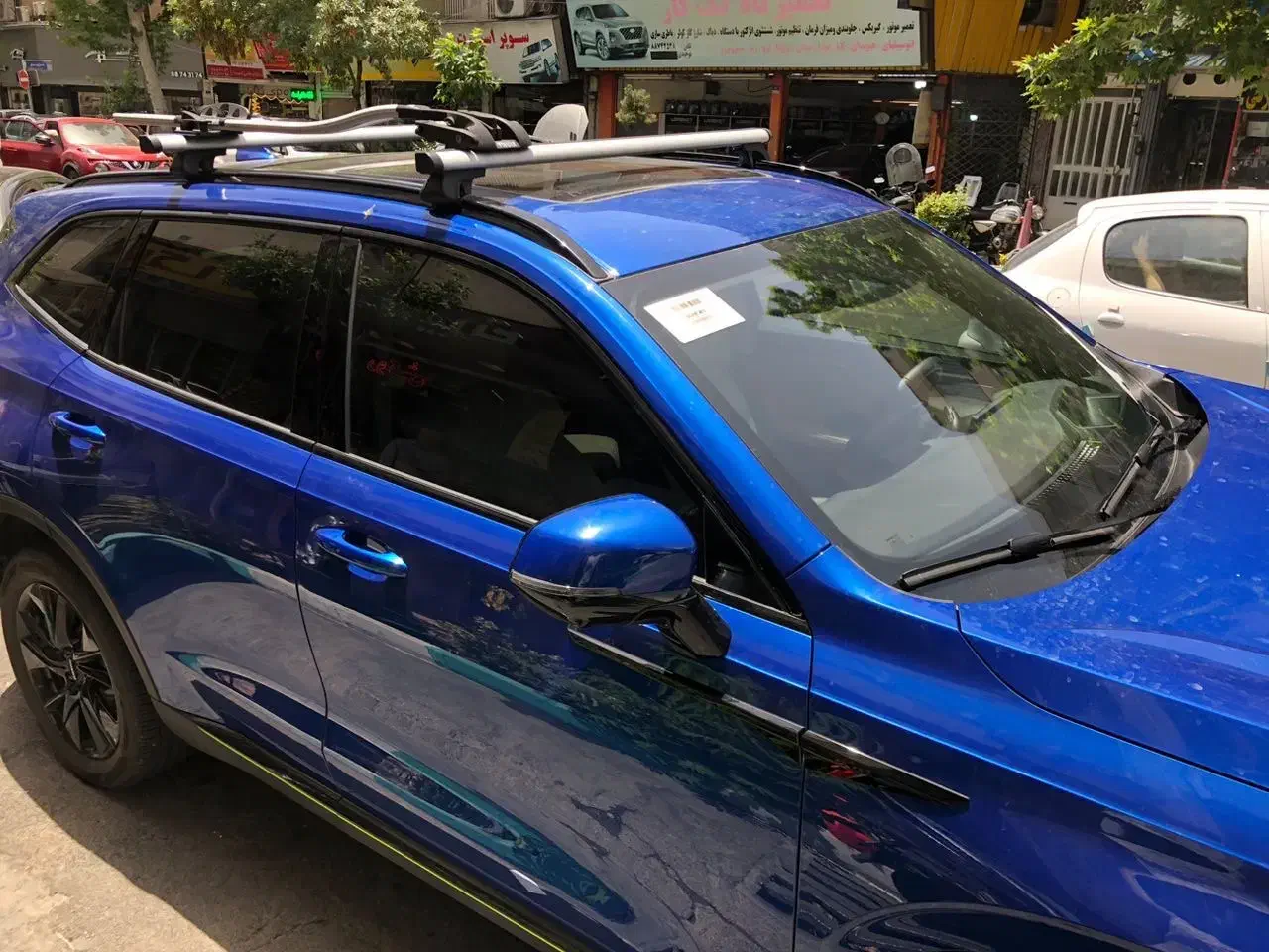 شیشه دودی برچسب دودی نانو در محل|خدمات موتور و ماشین|تهران, سهروردی|دیوار