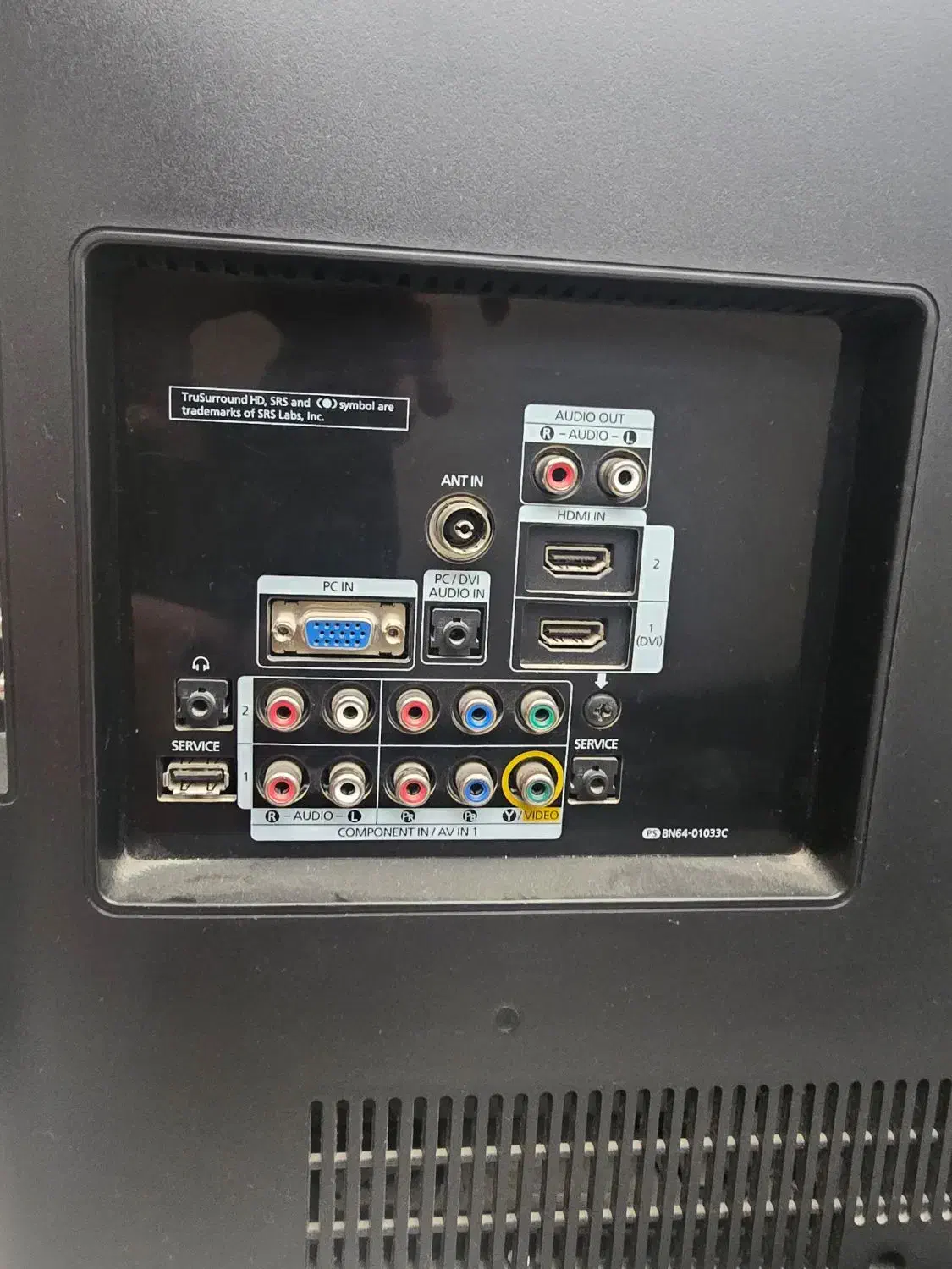 تلویزیون 32 اینج سامسونگ|تلویزیون و پروژکتور|برخوار, |دیوار