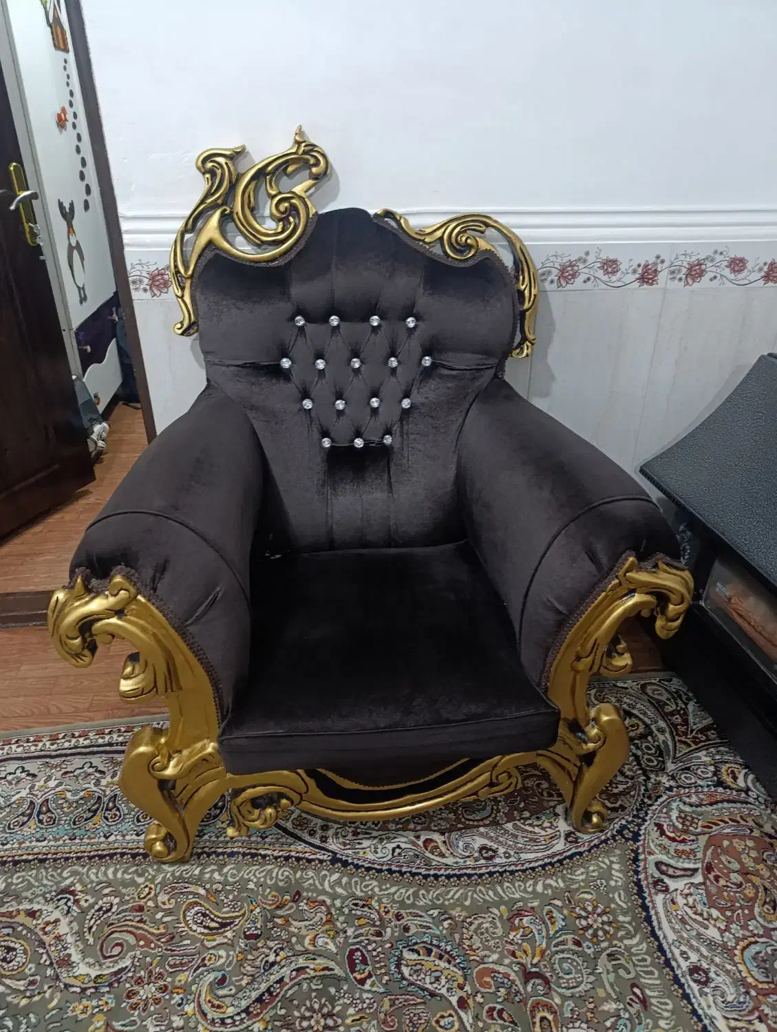 مبل۷نفره دارای میز جلو مبلی و دوعدد عسلی|مبلمان خانگی و میز عسلی|رباط‌کریم, الارد|دیوار