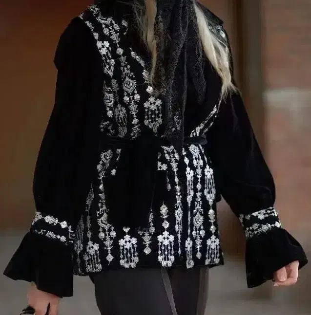 کت زنانه مخمل|لباس|تهران, علم و صنعت|دیوار