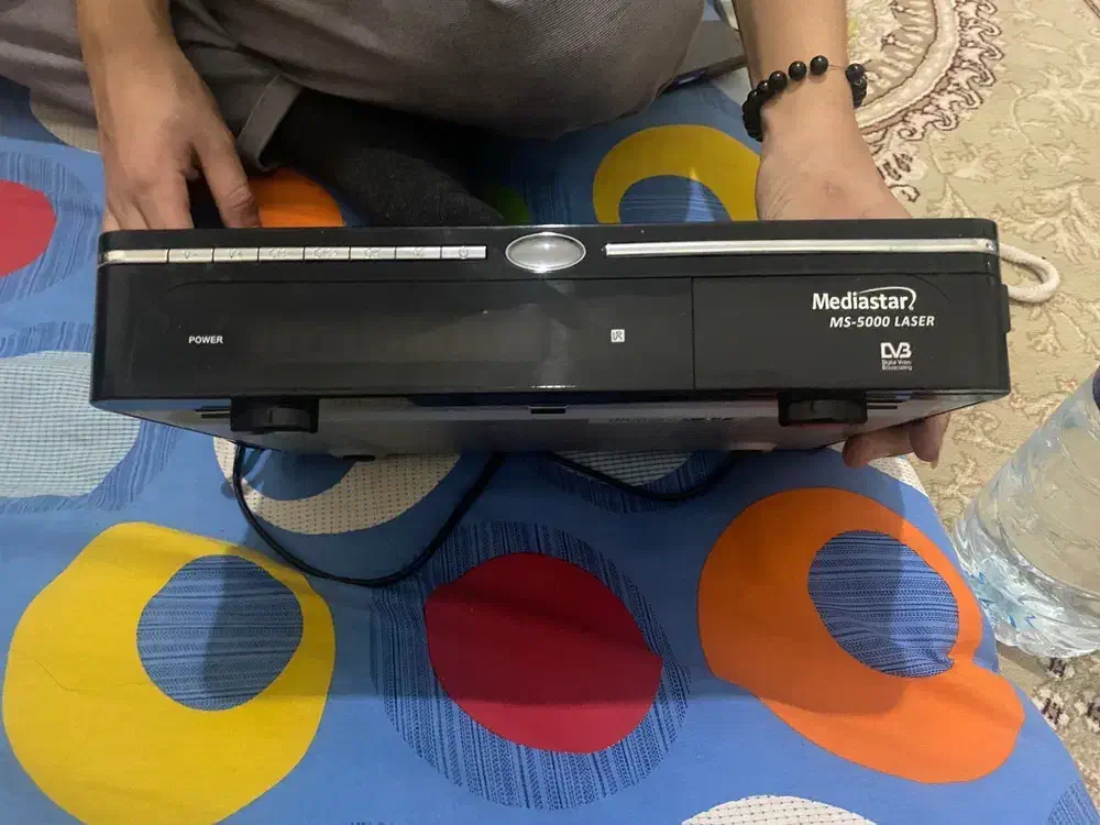 گیرنده|صوتی و تصویری|رودهن, |دیوار