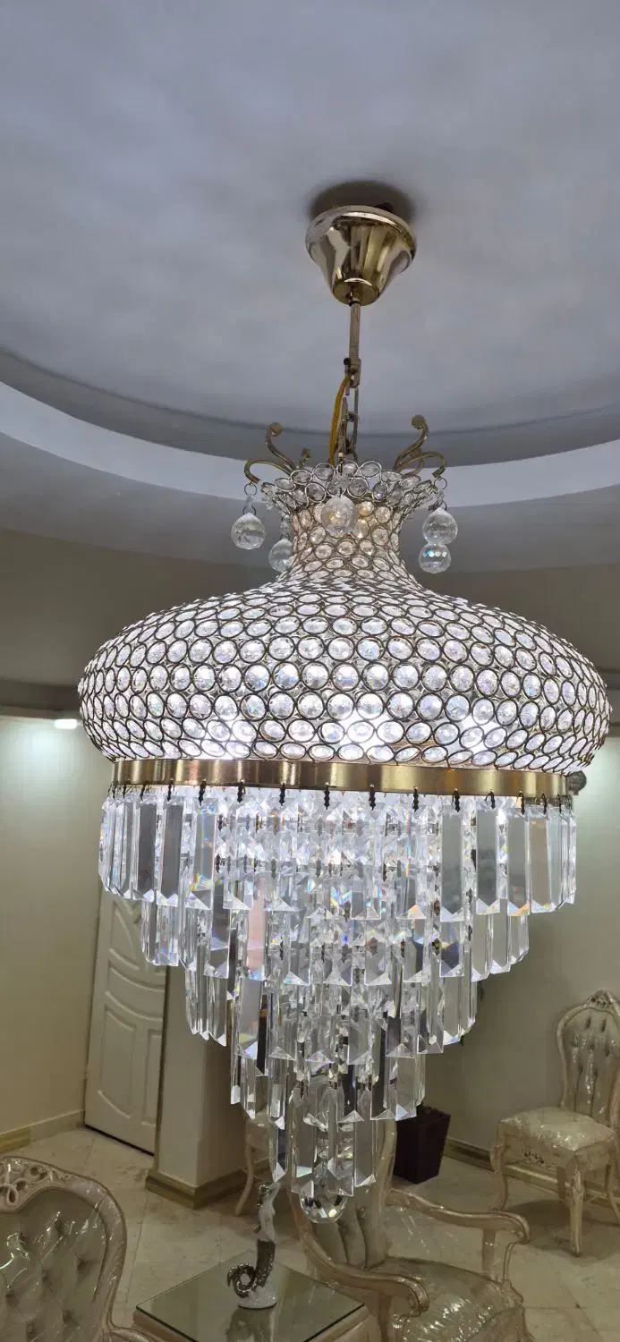 سه عدد لوستر کریستالی زیبا|لوستر و چراغ آویز|تهران, تهرانپارس غربی|دیوار