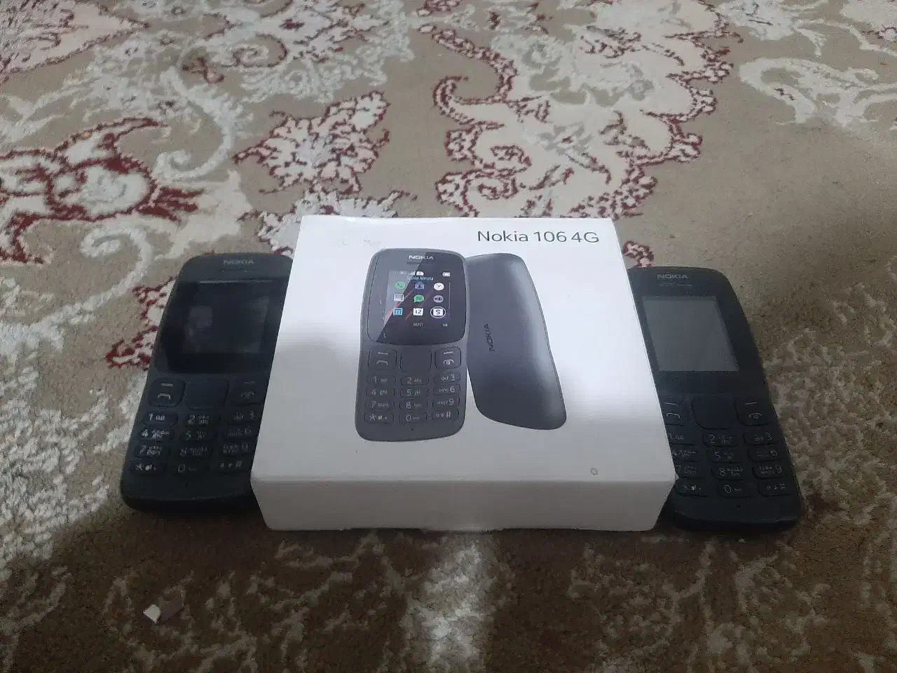 نوکیا ۱۰۶ 4gبا هم ۵۰۰|موبایل|مشهد, فاطمیه|دیوار