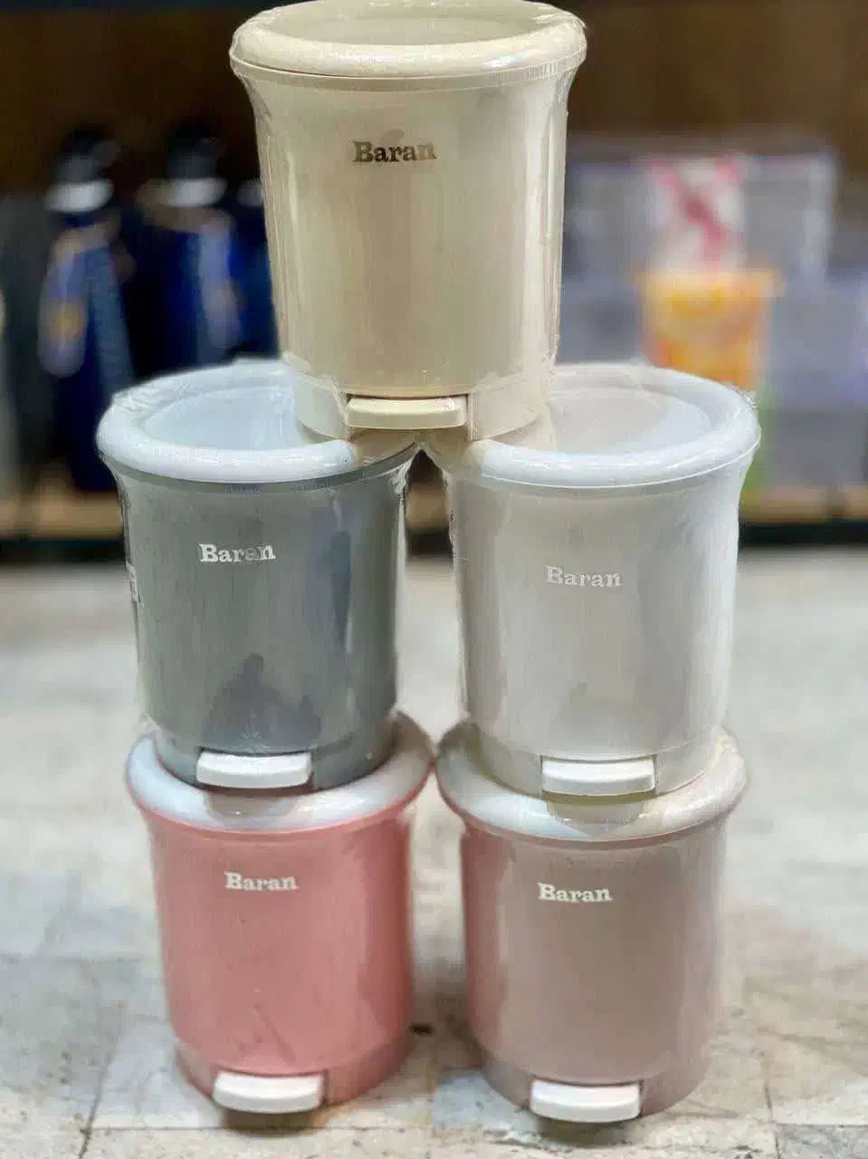 سطل زباله باران کوچک و بزرگ ( گالری کوروش)|ظروف نگهدارنده، پلاستیکی، یکبارمصرف|بیرجند, |دیوار