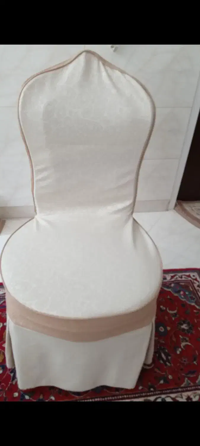 یک عددپاف تمیزنونو|صندلی و نیمکت|اراک, |دیوار