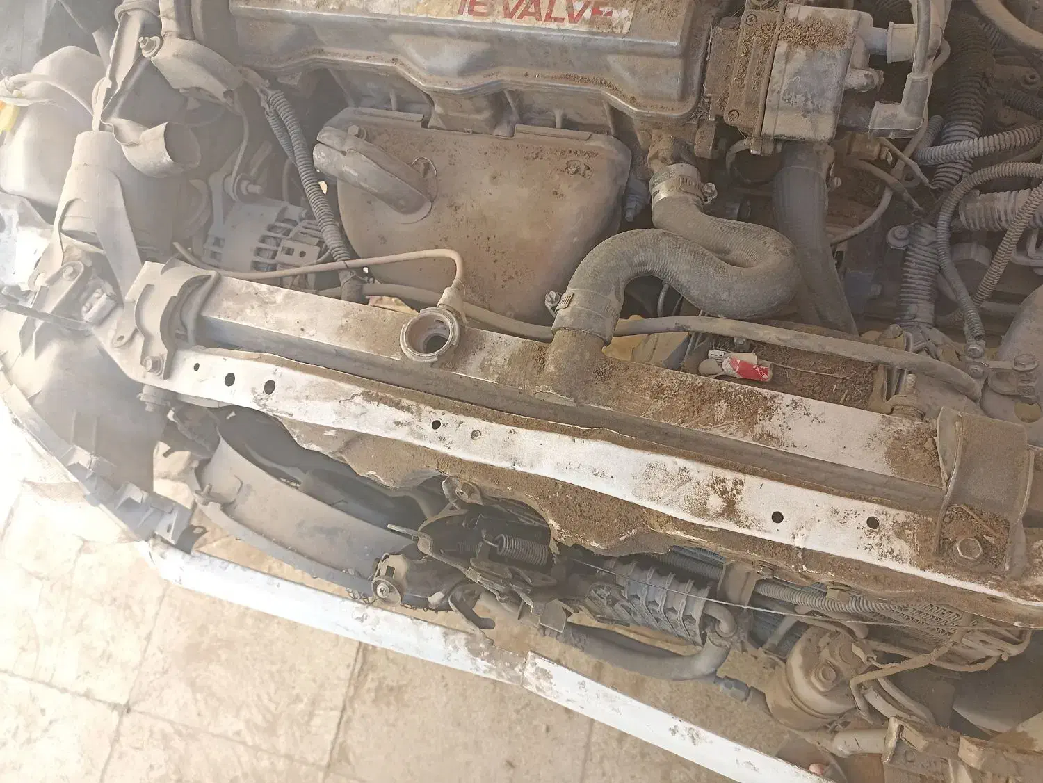 موتور و گیربکس کرولا کاربرات 1600|قطعات یدکی و لوازم جانبی|زاهدان, |دیوار