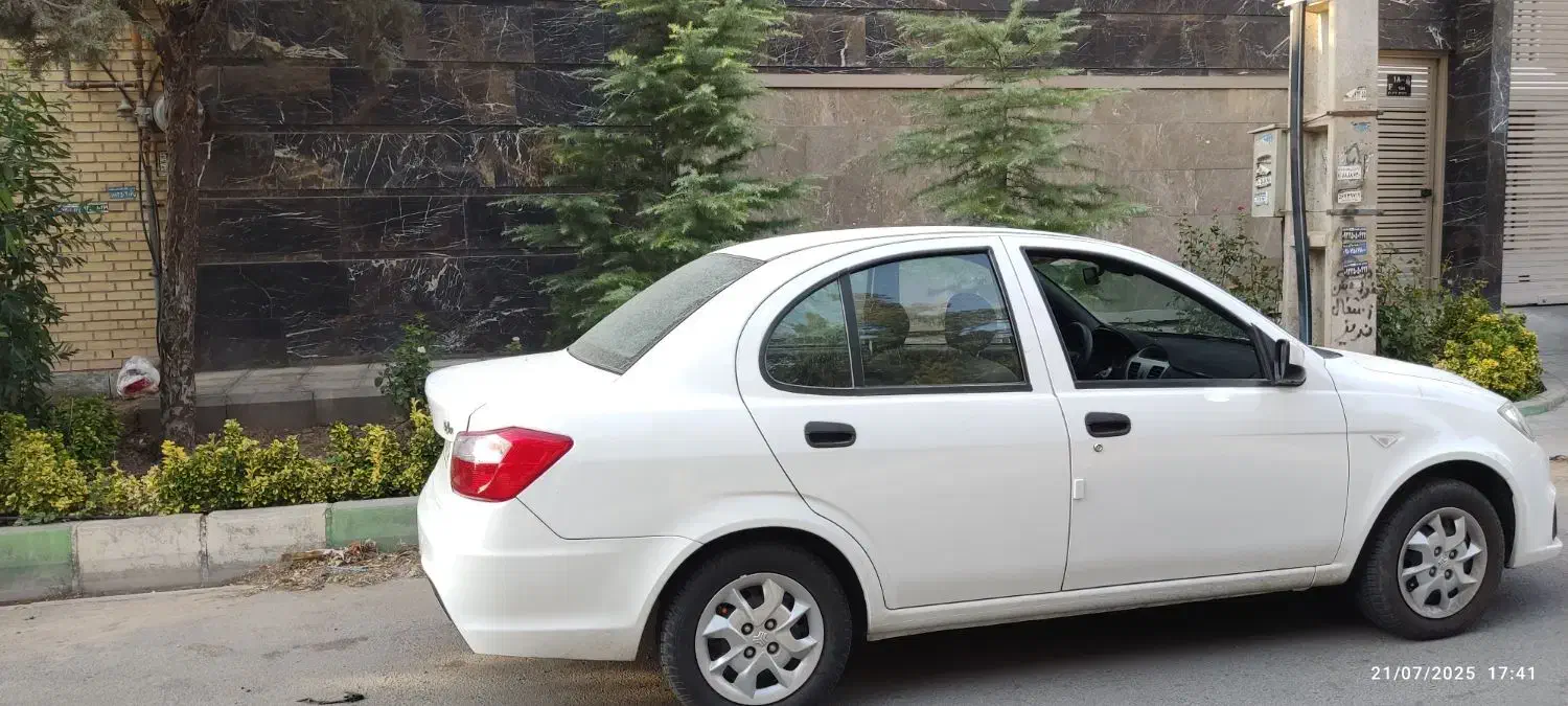 فروش فوری|خودرو سواری و وانت|اسلام‌شهر, شهرک جانبازان|دیوار