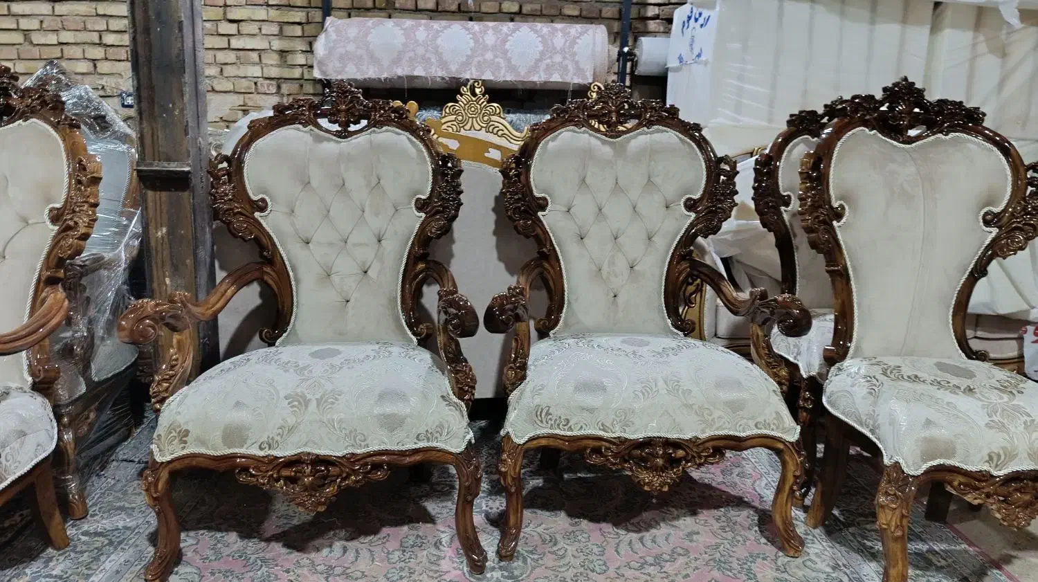 مبل نگین|مبلمان خانگی و میز عسلی|مرند, |دیوار