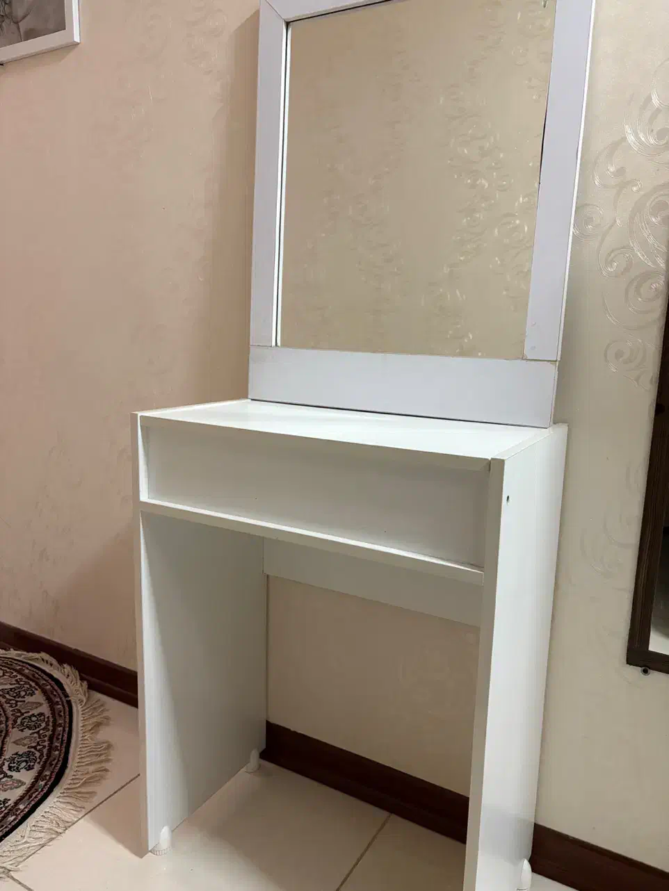 میز آرایش نوجوان|تخت و سرویس خواب|فولادشهر, C2|دیوار