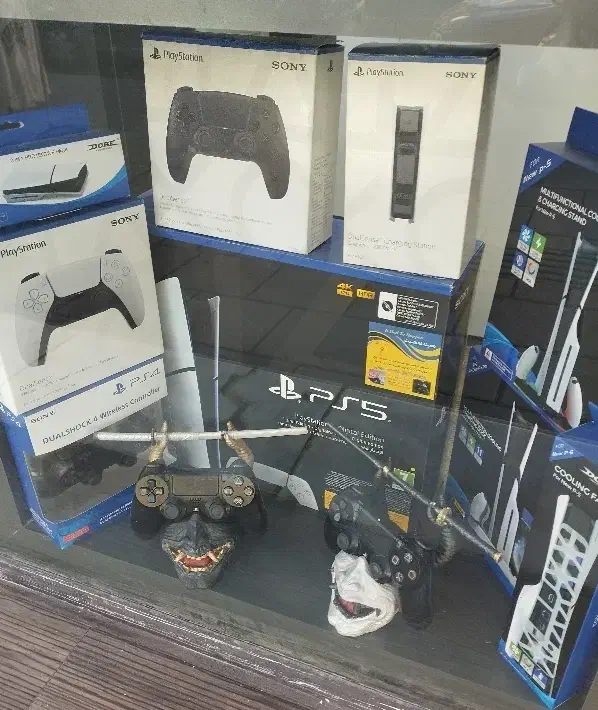 xbox ، ps4 & ps5|کنسول، بازی ویدئویی و آنلاین|فردیس, فردیس|دیوار