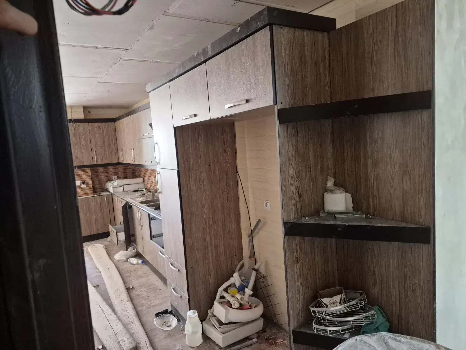 کابینت دست دوم|مصالح و تجهیزات ساختمان|اصفهان, سنبلستان|دیوار