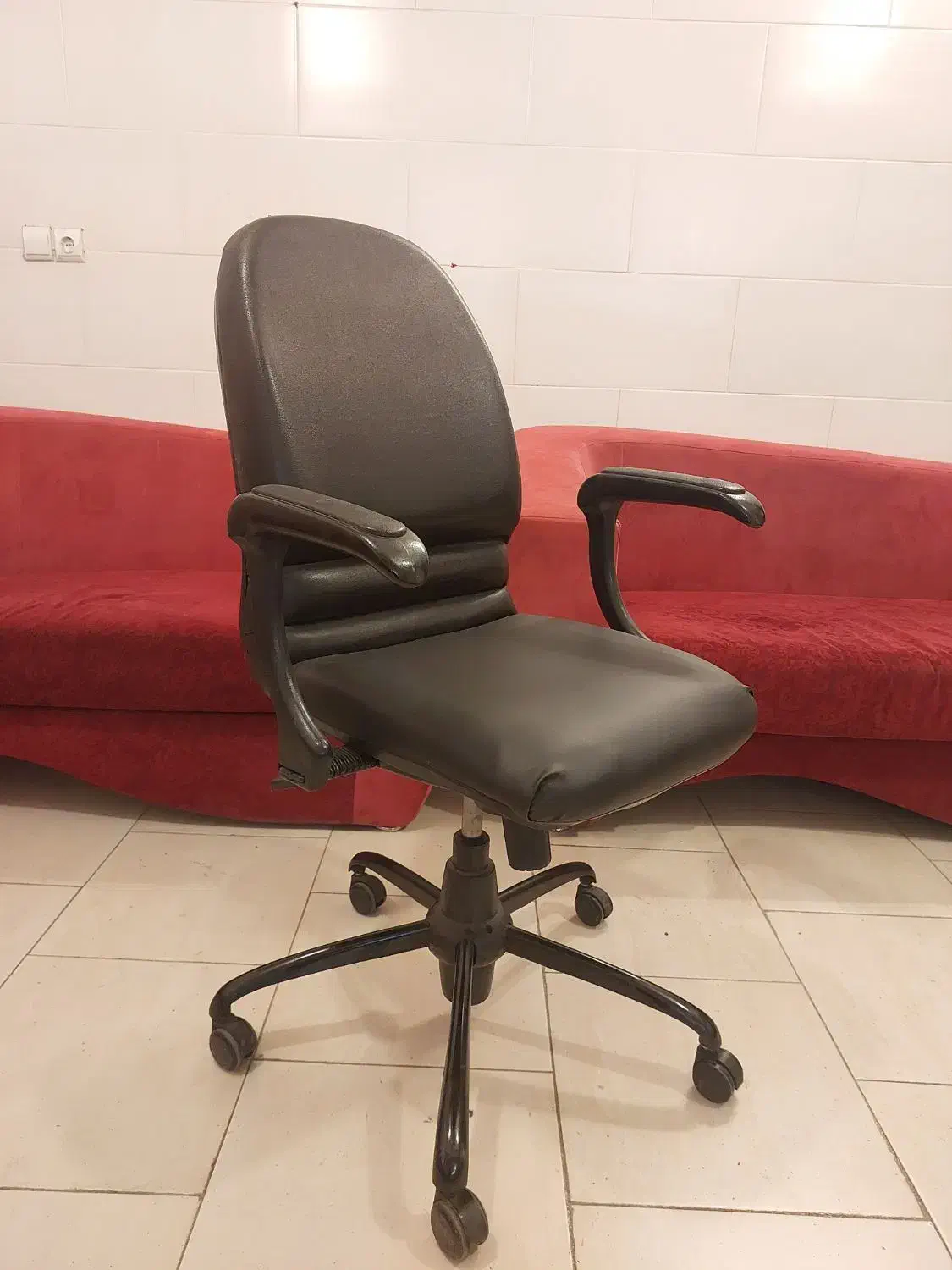 صندلی جکدار مارک شرکتی نیلپر|صندلی و نیمکت|ارومیه, |دیوار