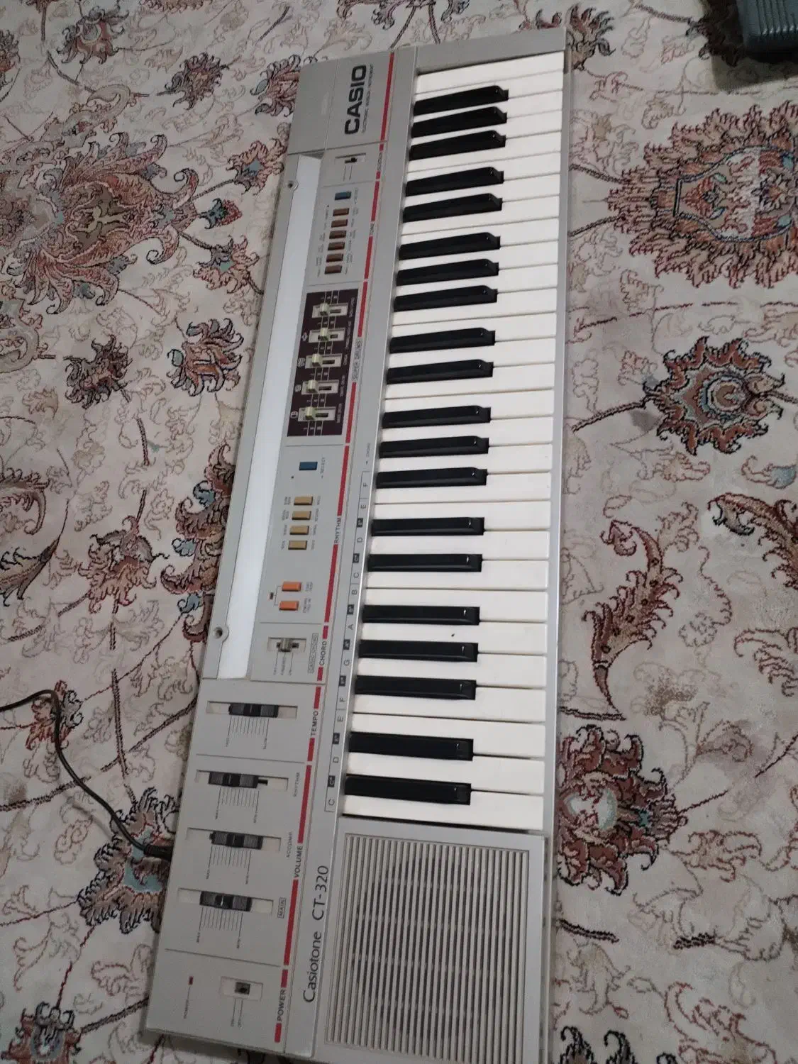 ارگ|پیانو، کیبورد، آکاردئون|اصفهان, دارک|دیوار