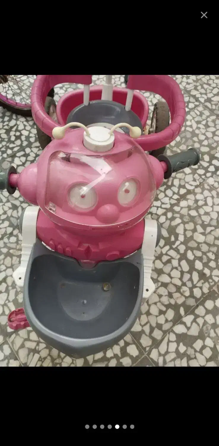 سه چرخه با  موزیکال  سالم ،طرح ربات|دوچرخه، اسکیت، اسکوتر|چابکسر, |دیوار