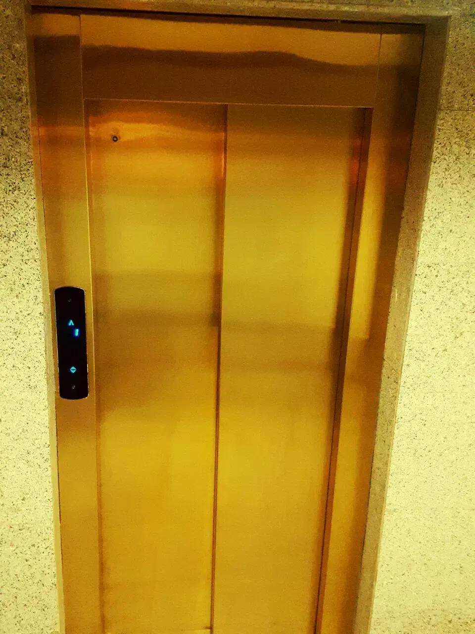 آسانسور|خدمات پیشه و مهارت|سرعین, |دیوار