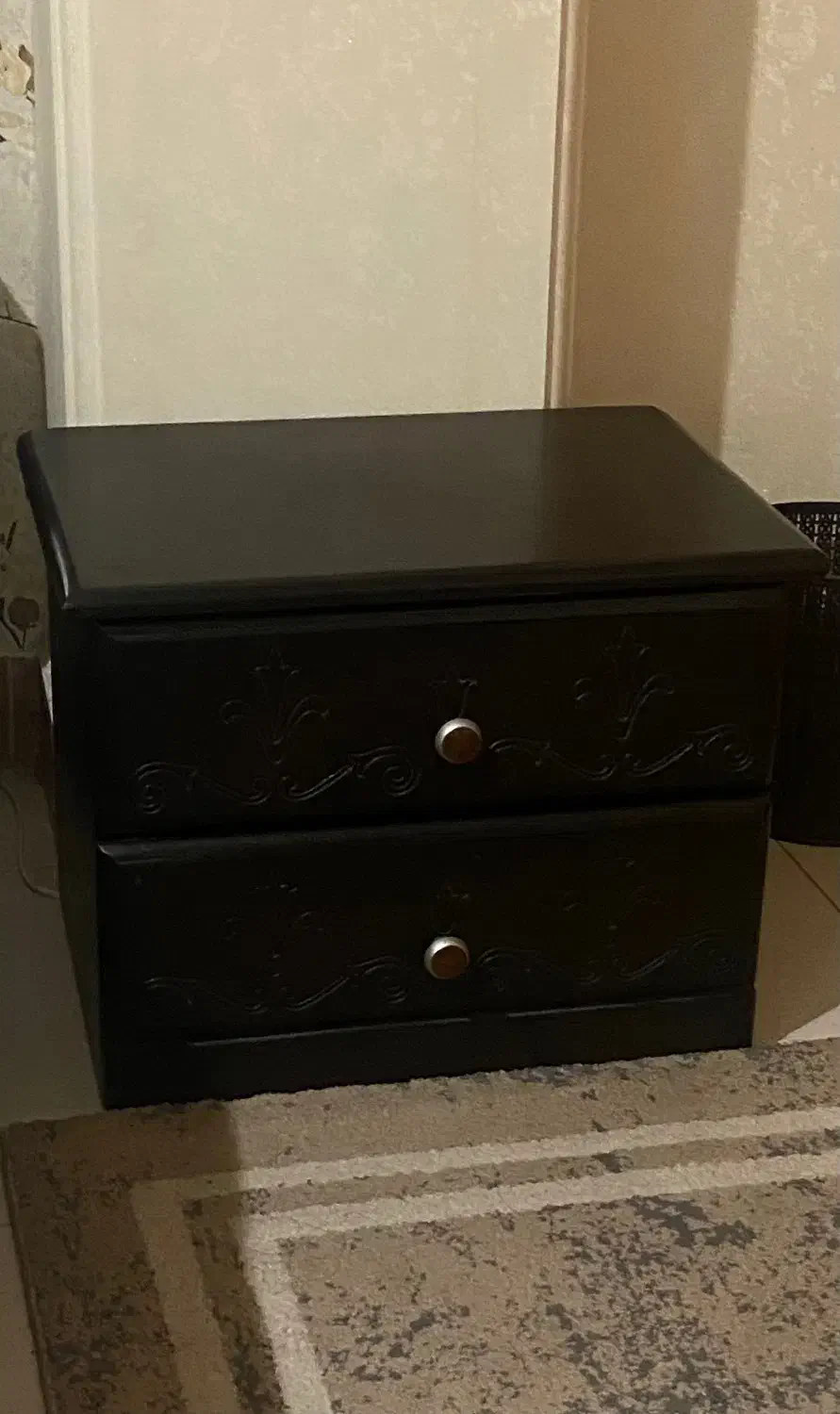 تخت دو نفره سالم|تخت و سرویس خواب|رشت, گلباغ نماز|دیوار