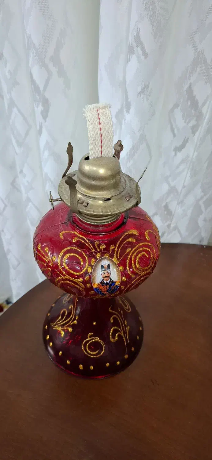 لمپا نفتی|کلکسیون اشیاء عتیقه|گرگان, |دیوار