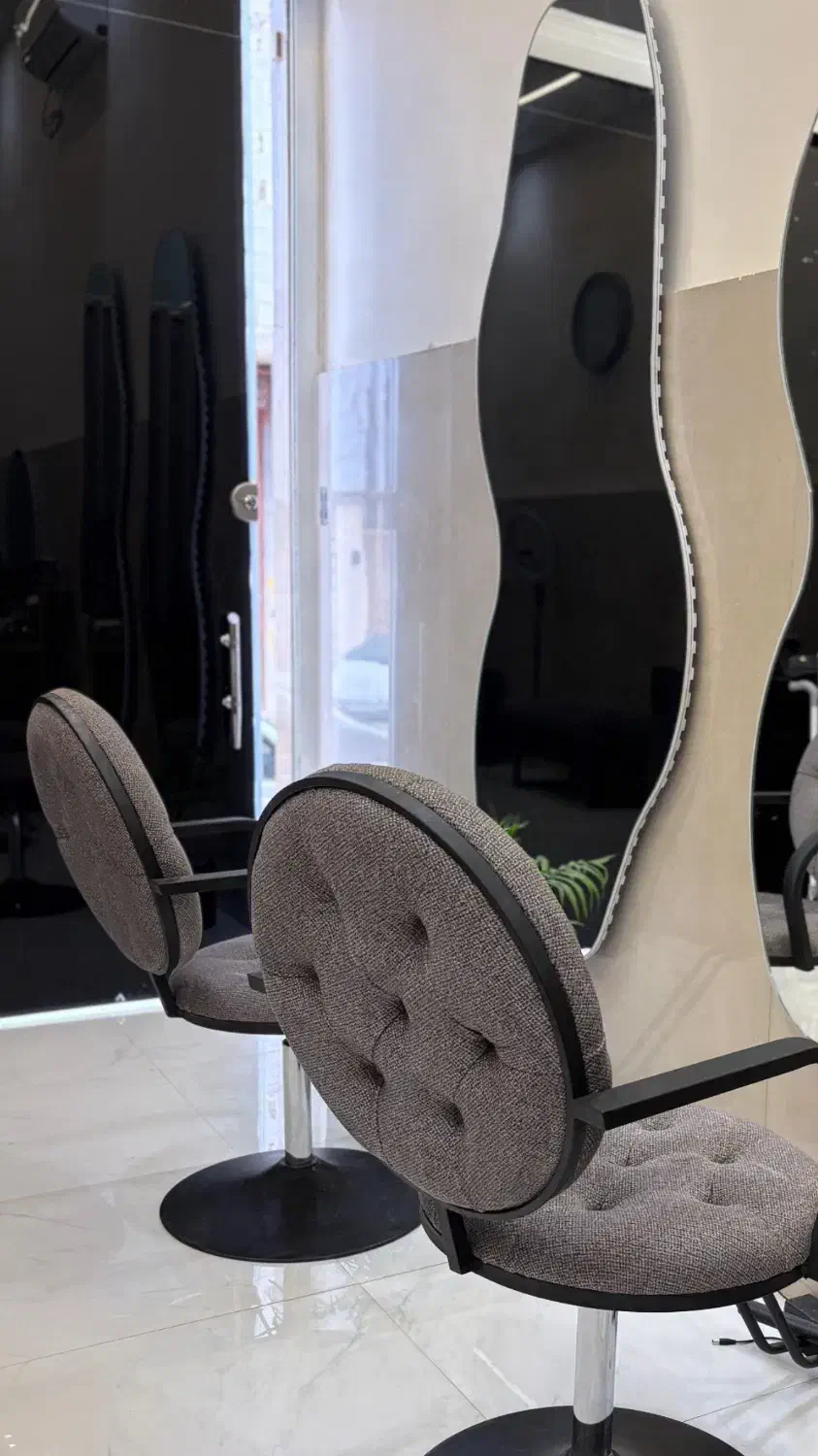 فروش وسیله های داخلی سالن زیبایی|آرایشگاه و سالنهای زیبایی|رضوانشهر, |دیوار