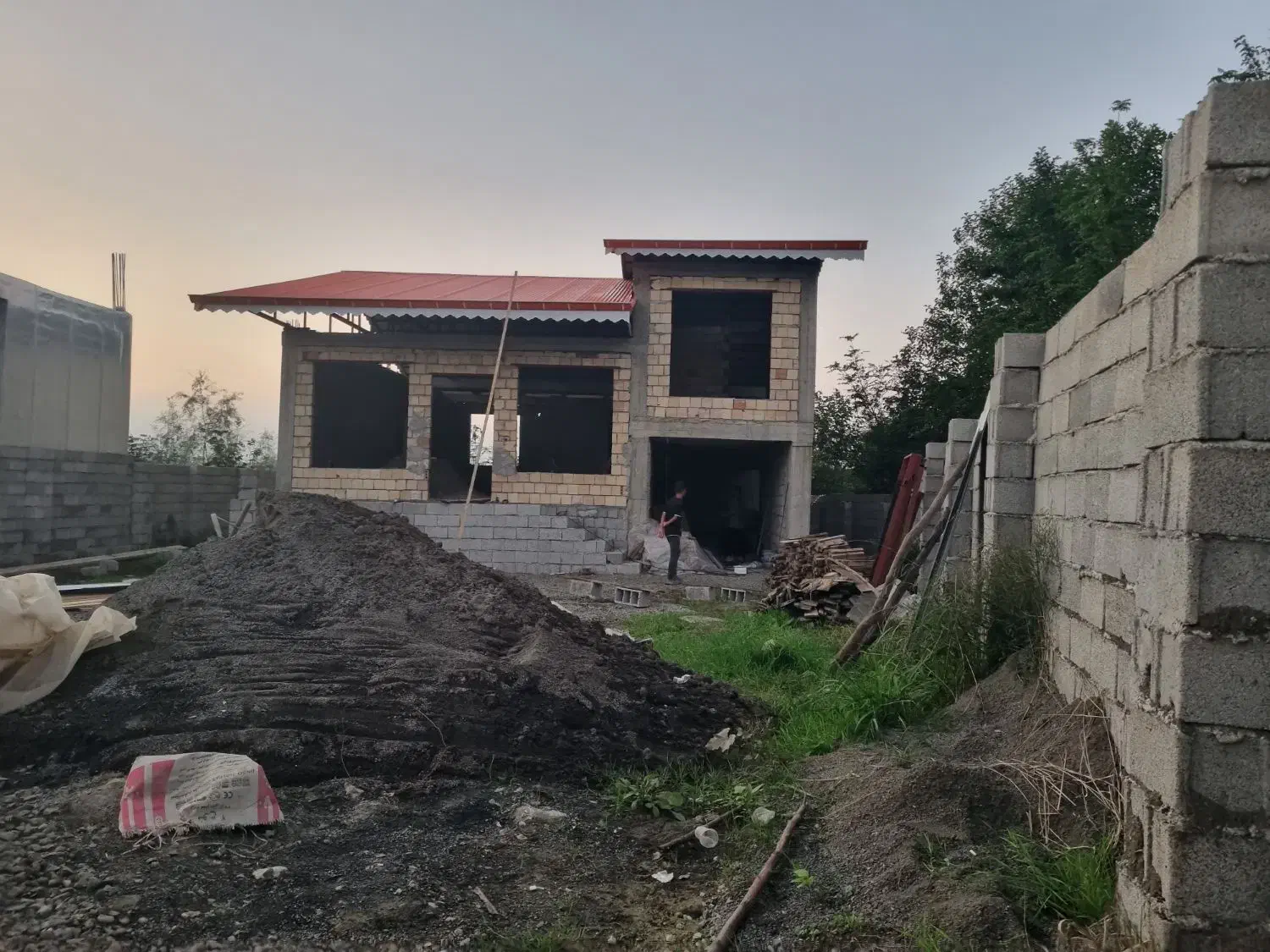 نیازمند گچکار و سرامیک کار|خدمات پیشه و مهارت|رضوانشهر, |دیوار