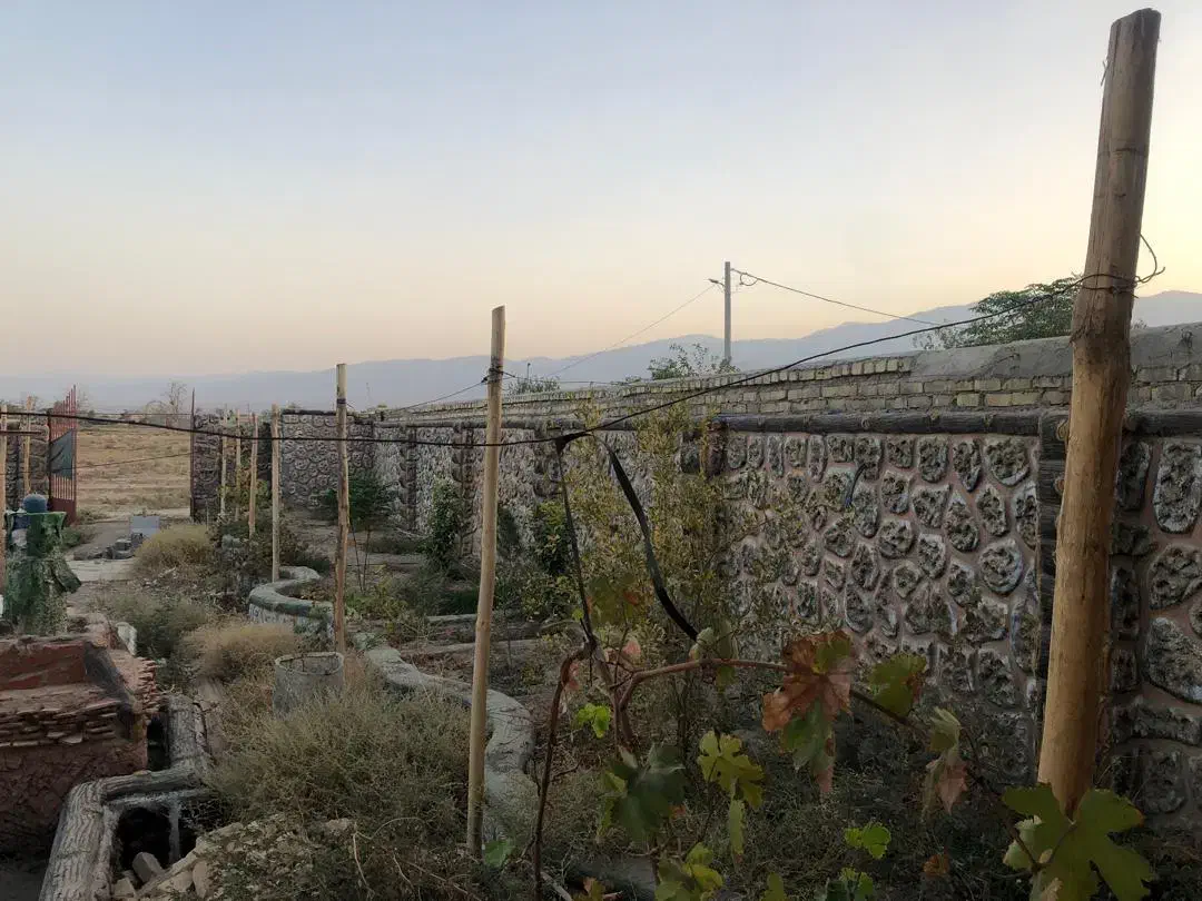 باغچه نیمه کاره|فروش خانه و ویلا|کاشان, یزدآباد|دیوار