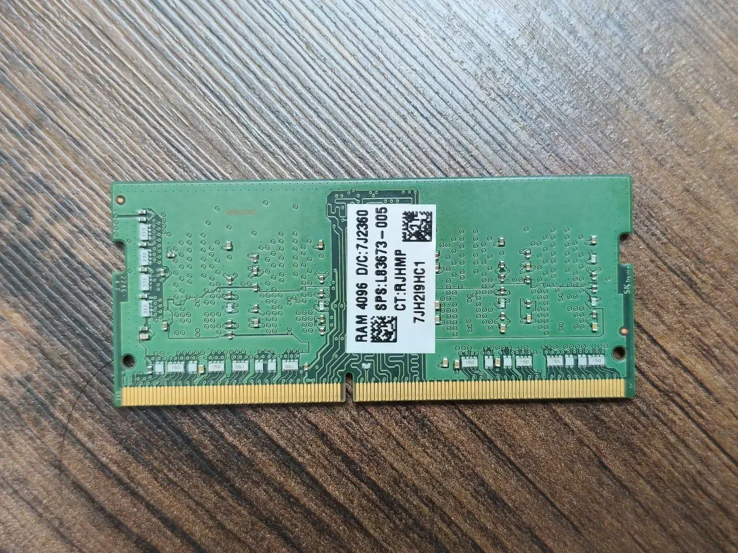 رم لپ‌تاپ 4 گیگ DDR4 SK hynix 3200MHz|قطعات و لوازم جانبی رایانه|مشهد, فاطمیه|دیوار