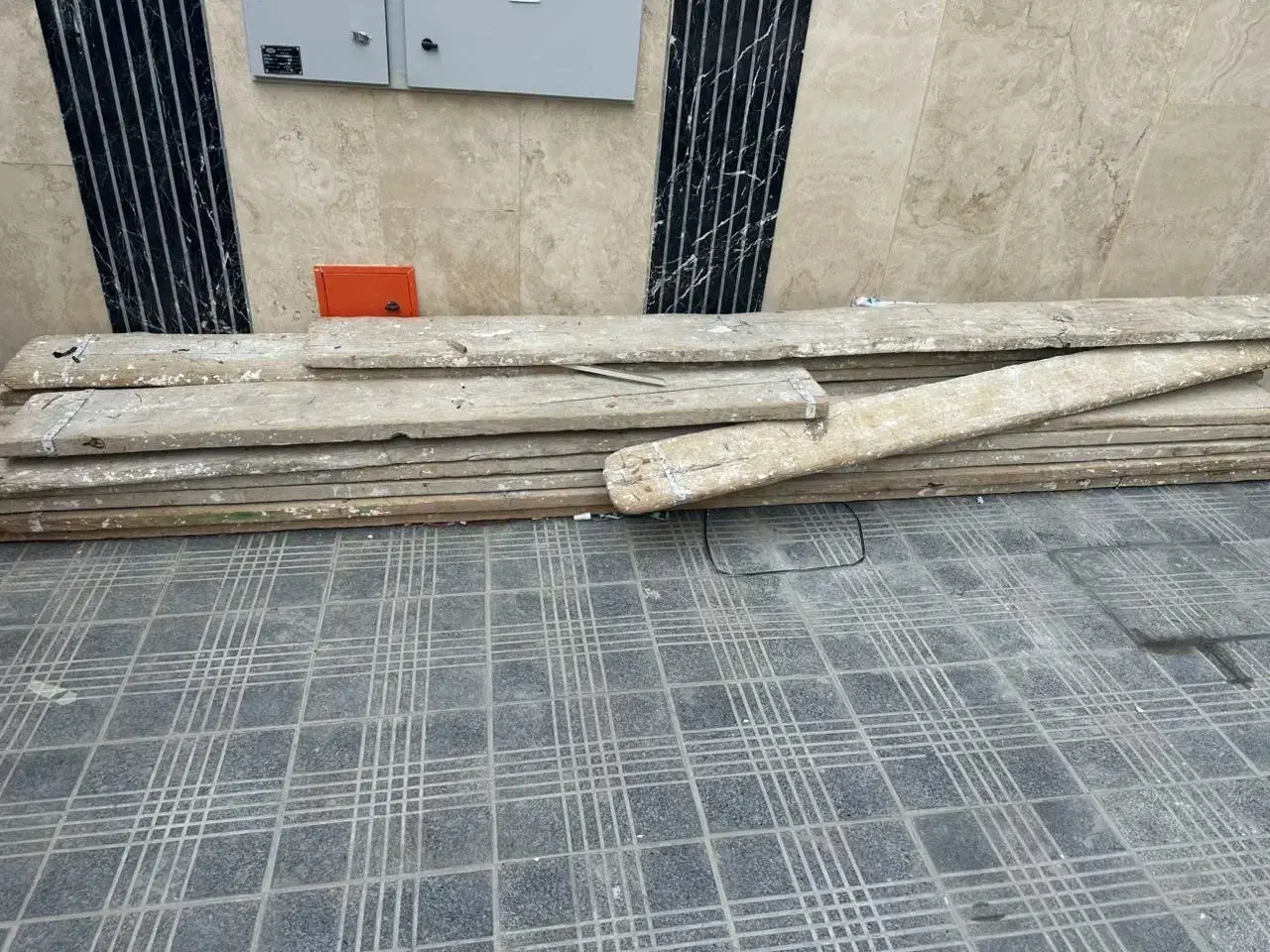 تخته بشکه بنایی|مصالح و تجهیزات ساختمان|تهران, والفجر (افسریه)|دیوار