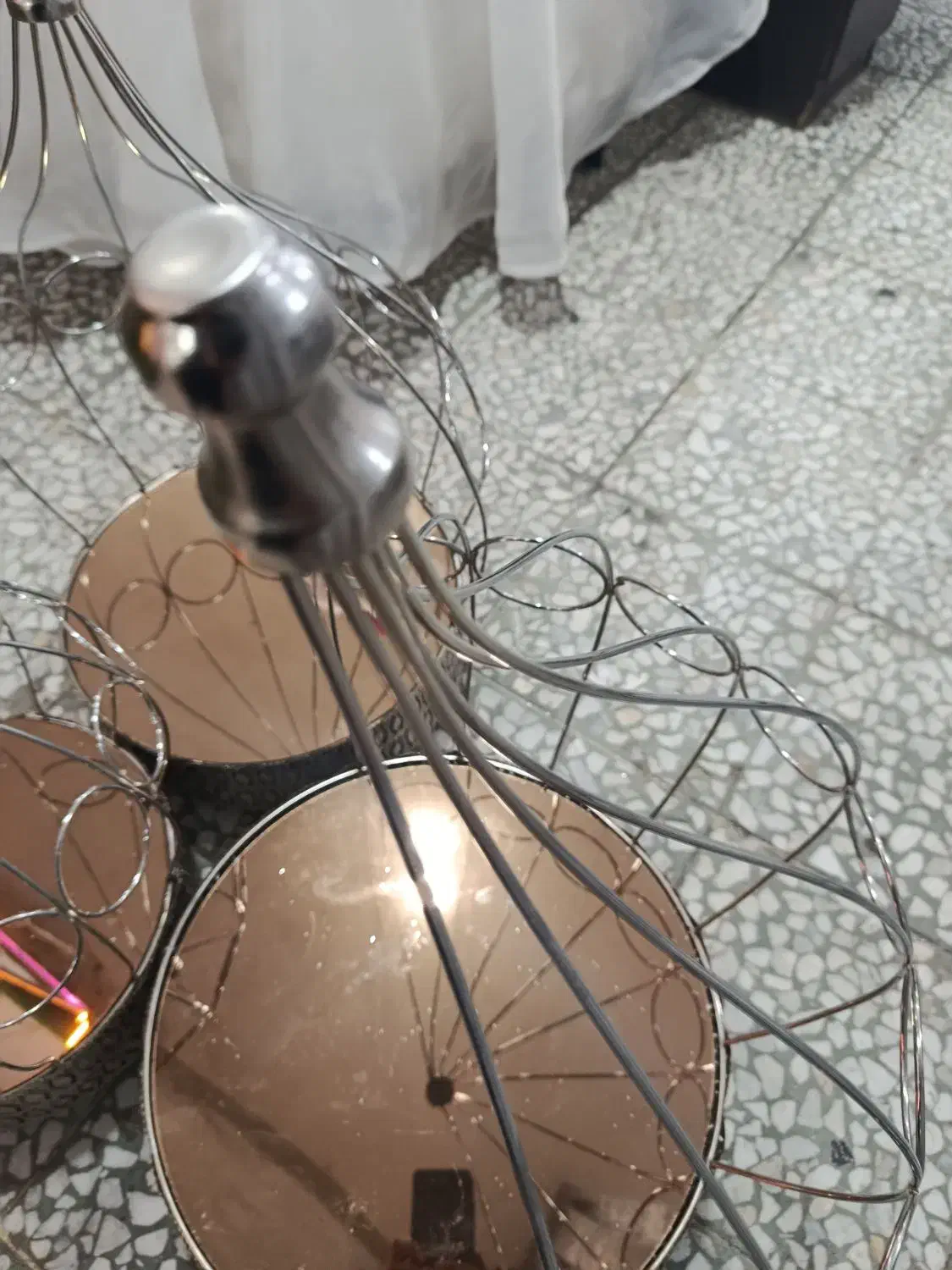 ظرف خنچه نقره ای یکبار استفاده شده|صنایع دستی و سایر لوازم تزئینی|ابریشم, |دیوار