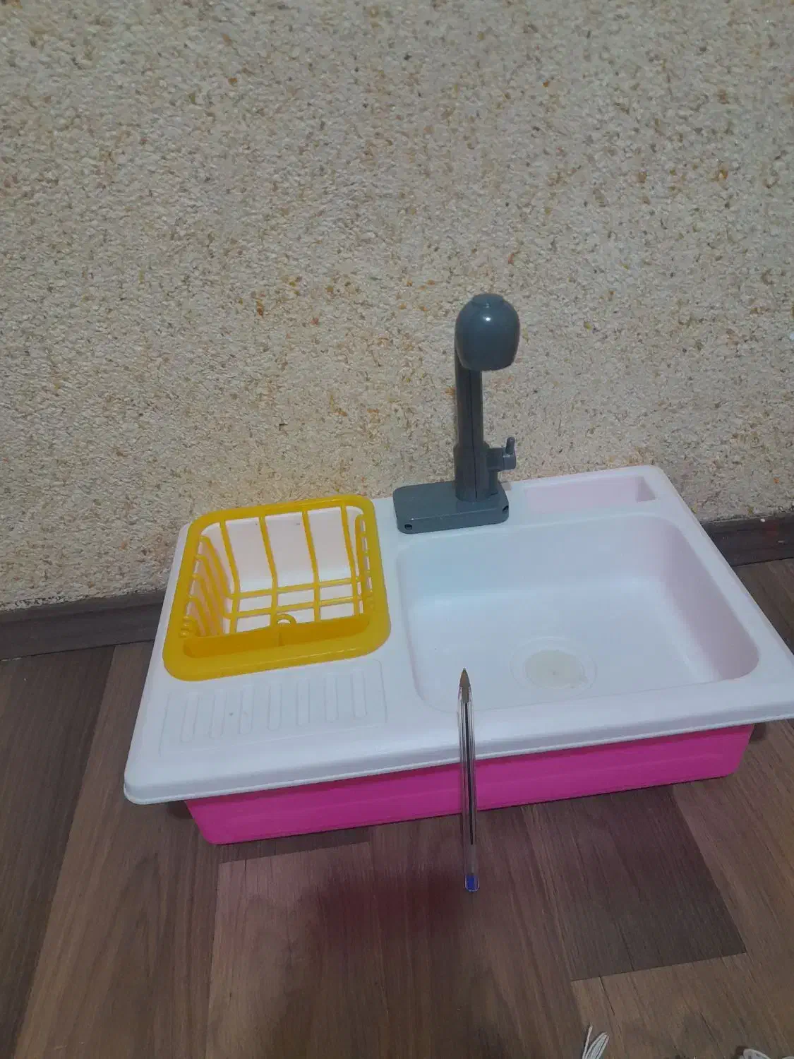 ظرف شویی|اسباب‌بازی بچه|پرند, فاز ۵|دیوار