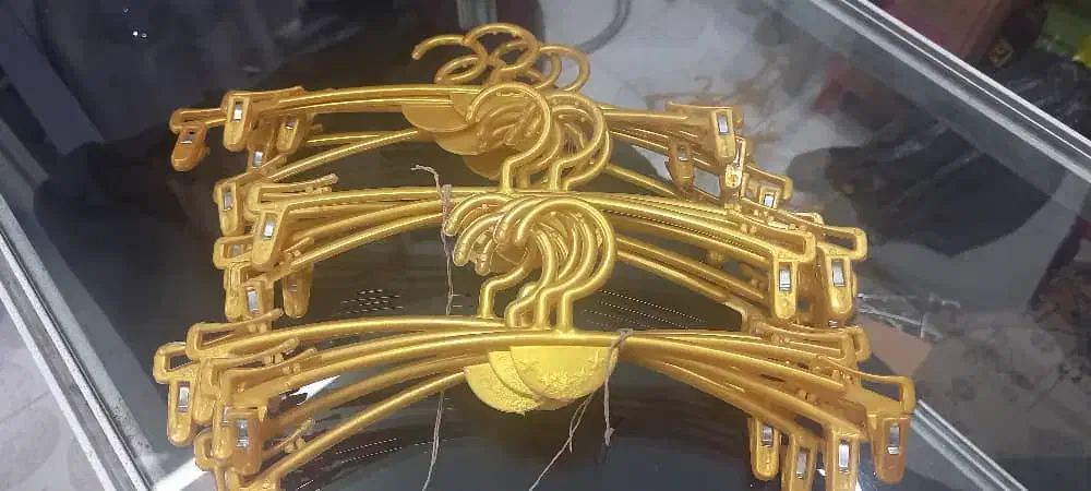 آویز لباس زیر وشلوار|بندرخت و رخت‌آویز|قرچک, مهدیه|دیوار