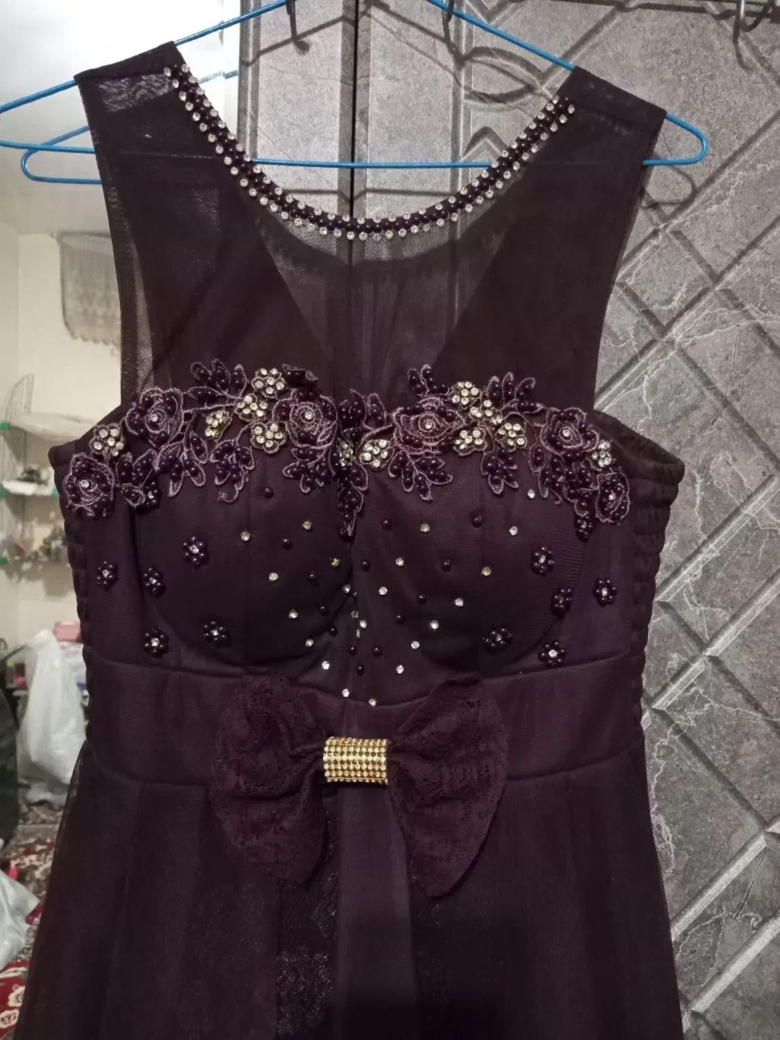 لباس مجلسی|لباس|مشهد, شهید علی محمدی|دیوار