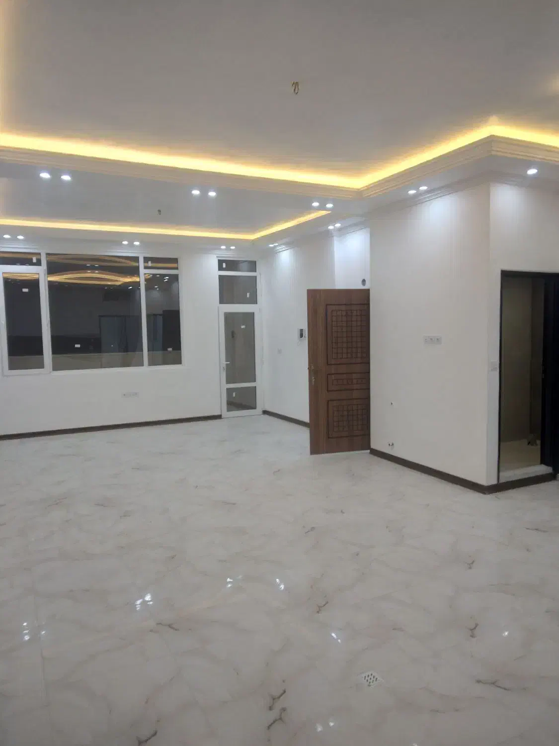 مشتری بیار ۵۰ میلیون پورسانت بگیر|استخدام بازاریابی و فروش|یزد, |دیوار