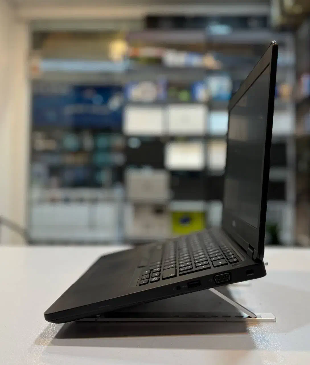 لپ تاپ i5 نسل هشت دل 5490. درحدنو|رایانه همراه|شاهرود, |دیوار