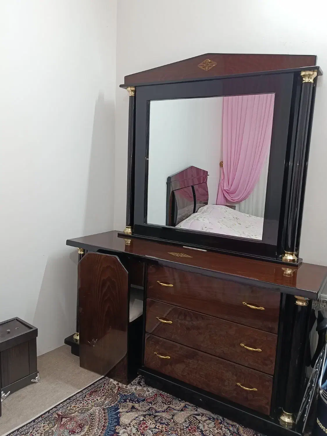 سرویس خواب بسیار سالم و زیبا|تخت و سرویس خواب|مشهد, هفده شهریور|دیوار