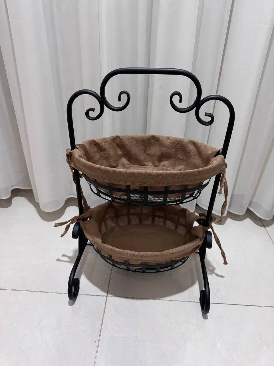 جا سیب و پیازی|ظروف نگهدارنده، پلاستیکی، یک‌بارمصرف|شهرکرد, |دیوار