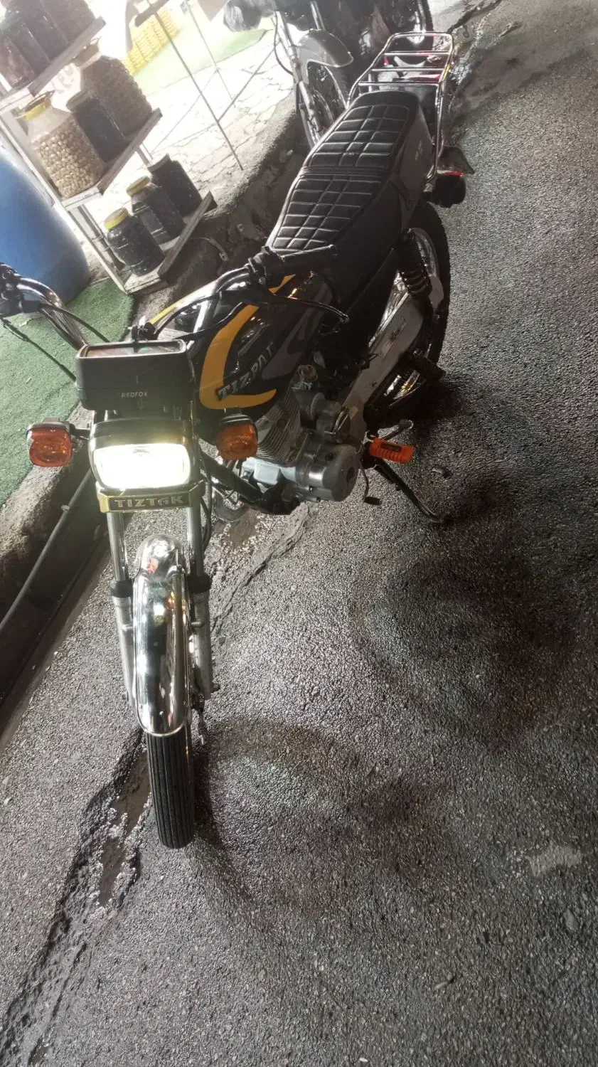 موتور 150 کاربرات|موتورسیکلت|تالش, هشتپر|دیوار