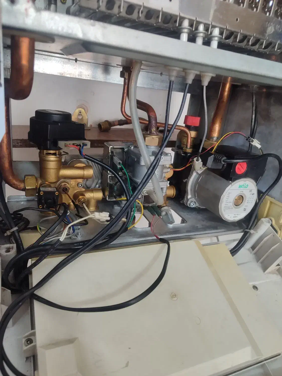 فروش .پکیج تاچی در حد|آبگرمکن، پکیج، شوفاژ|فردیس, ثابتی|دیوار