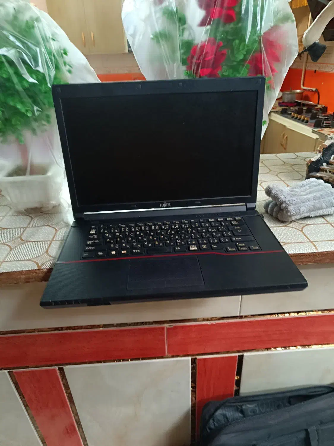 لب تاب فوجیستو|رایانه همراه|زاهدان, |دیوار