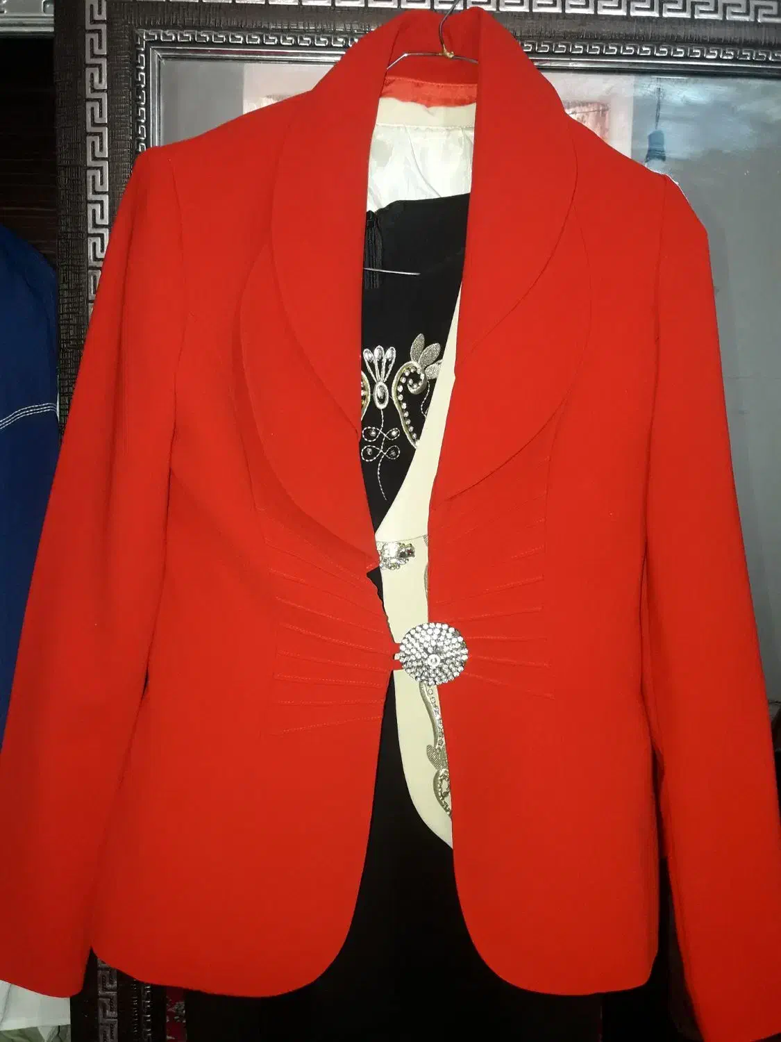 چند دست کت  دامن زنانه|لباس|خرم‌آباد, |دیوار