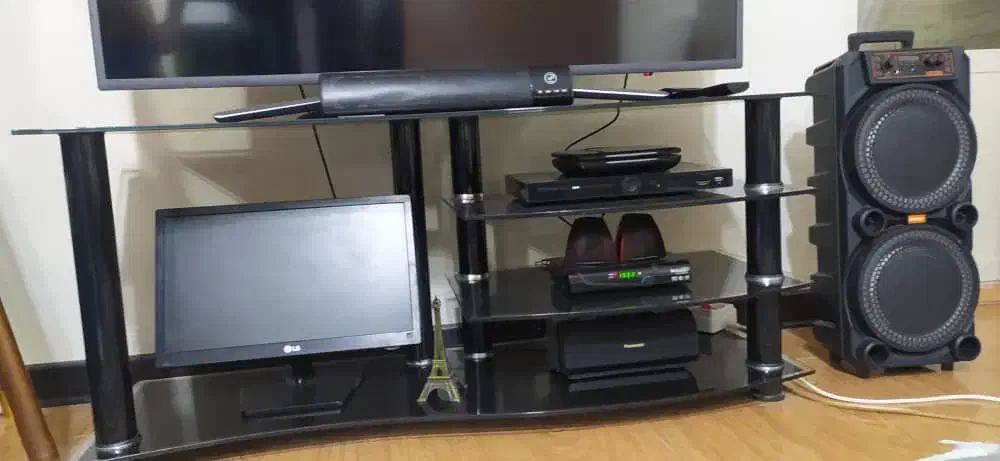 میز تلوزیون|میز تلویزیون|شاهین‌شهر, امام حسین|دیوار