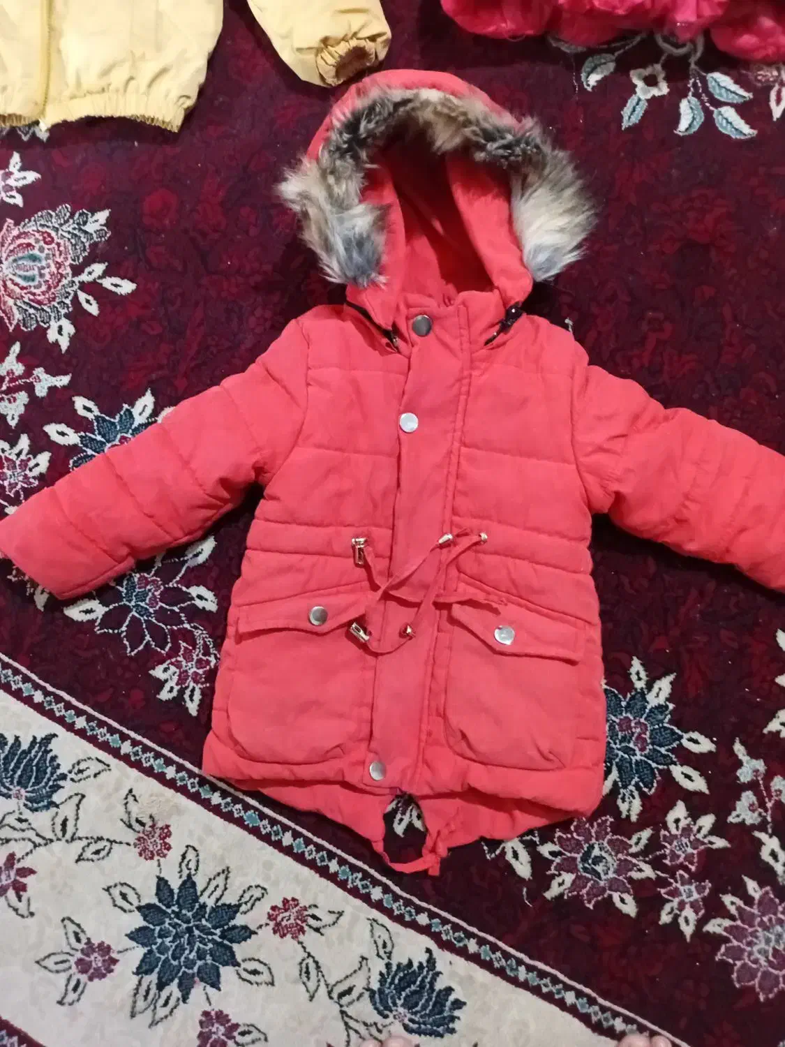 ۳ عدد کاپشن درحد نو|کفش و لباس بچه|کرمانشاه, |دیوار