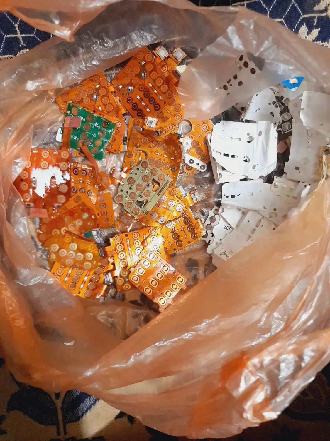 فلت کیپد و فلت ای سی دی موبایل|لوازم جانبی موبایل و تبلت|شیراز, شهرک والفجر|دیوار