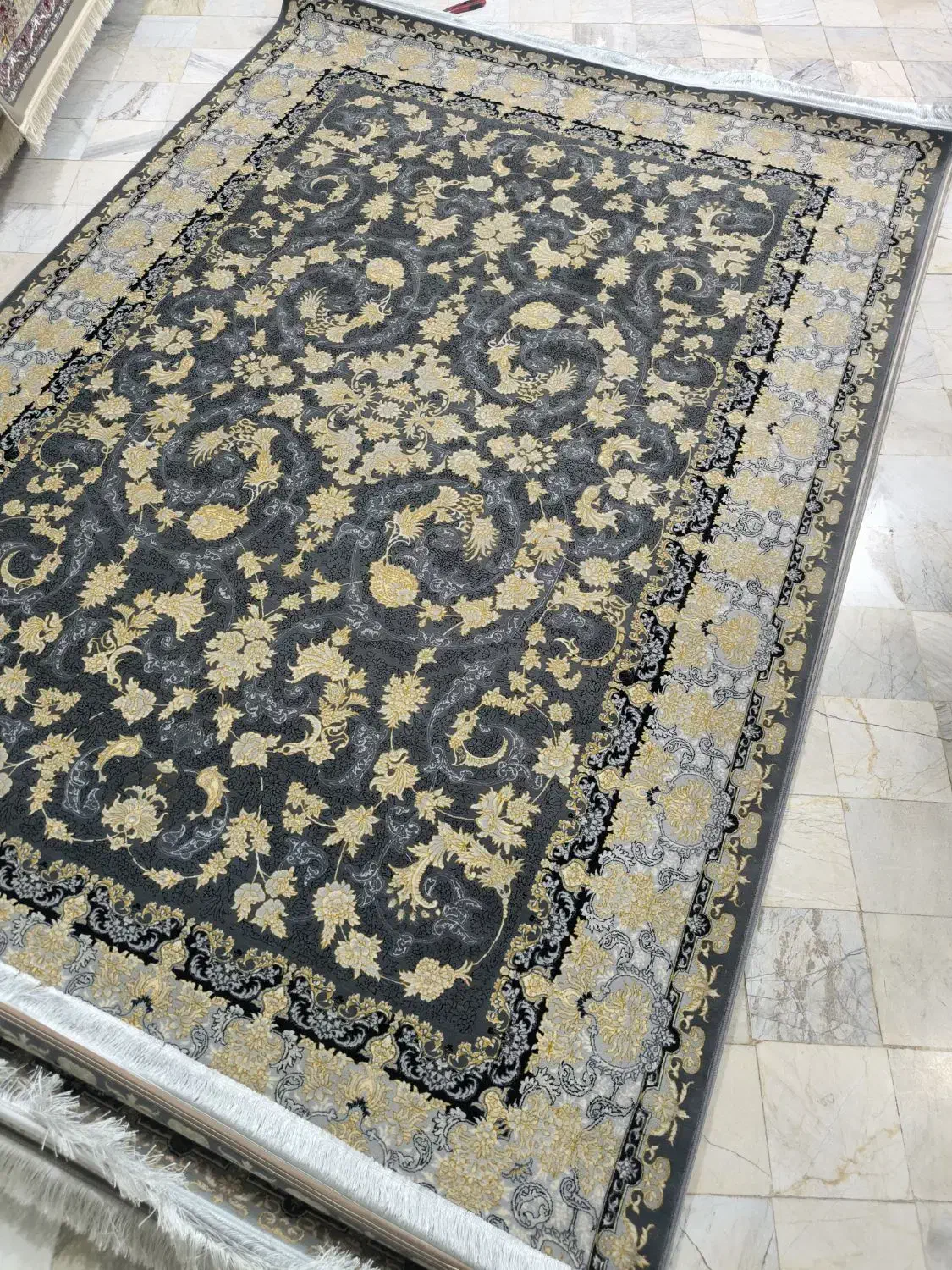 تعدادی۶ متری ۱۰۰۰ شانه تک آکبند|فرش|قم, نیروگاه|دیوار