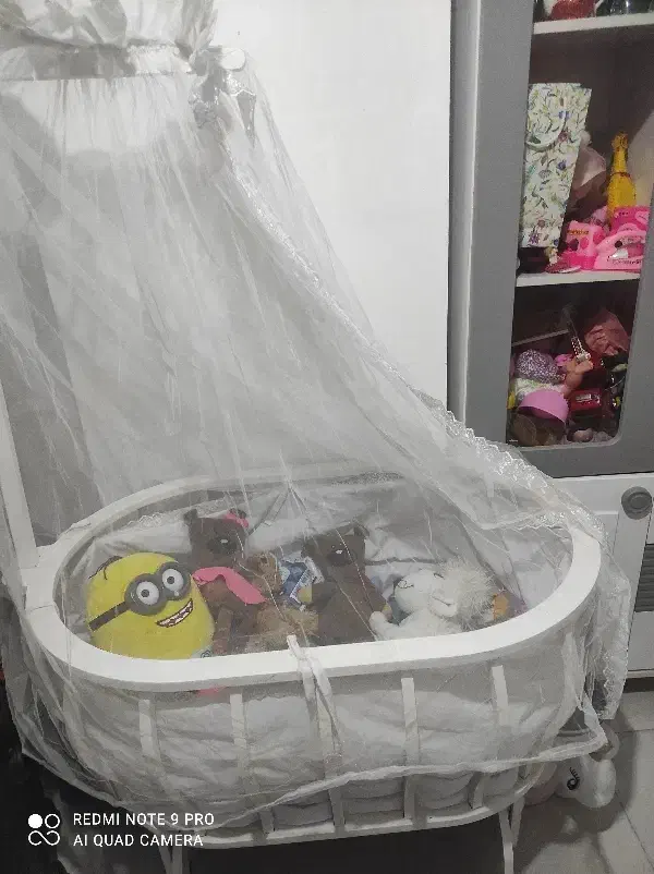 تخت گهواره کنار تخت مادر|تخت و صندلی بچه|اسلام‌شهر, مظفریه|دیوار