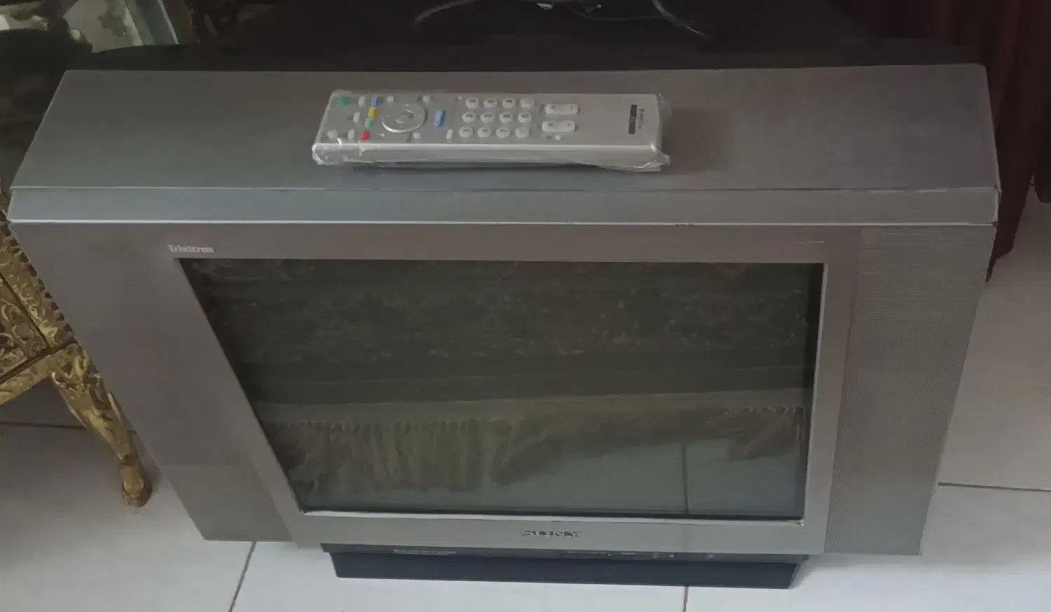 تلویزیون همراه با کنترل|تلویزیون و پروژکتور|رشت, معلم|دیوار