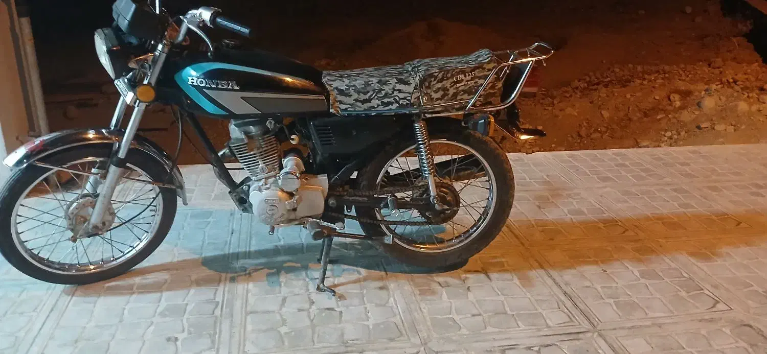 ام کا زد ۱۵۰|موتورسیکلت|هندمینی, |دیوار