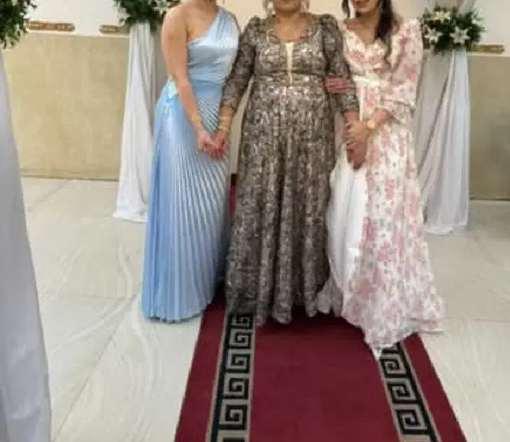 لباس مجلسی برای نامزدی یا عقد و عروسی|لباس|پاکدشت, پاکدشت (مامازند)|دیوار