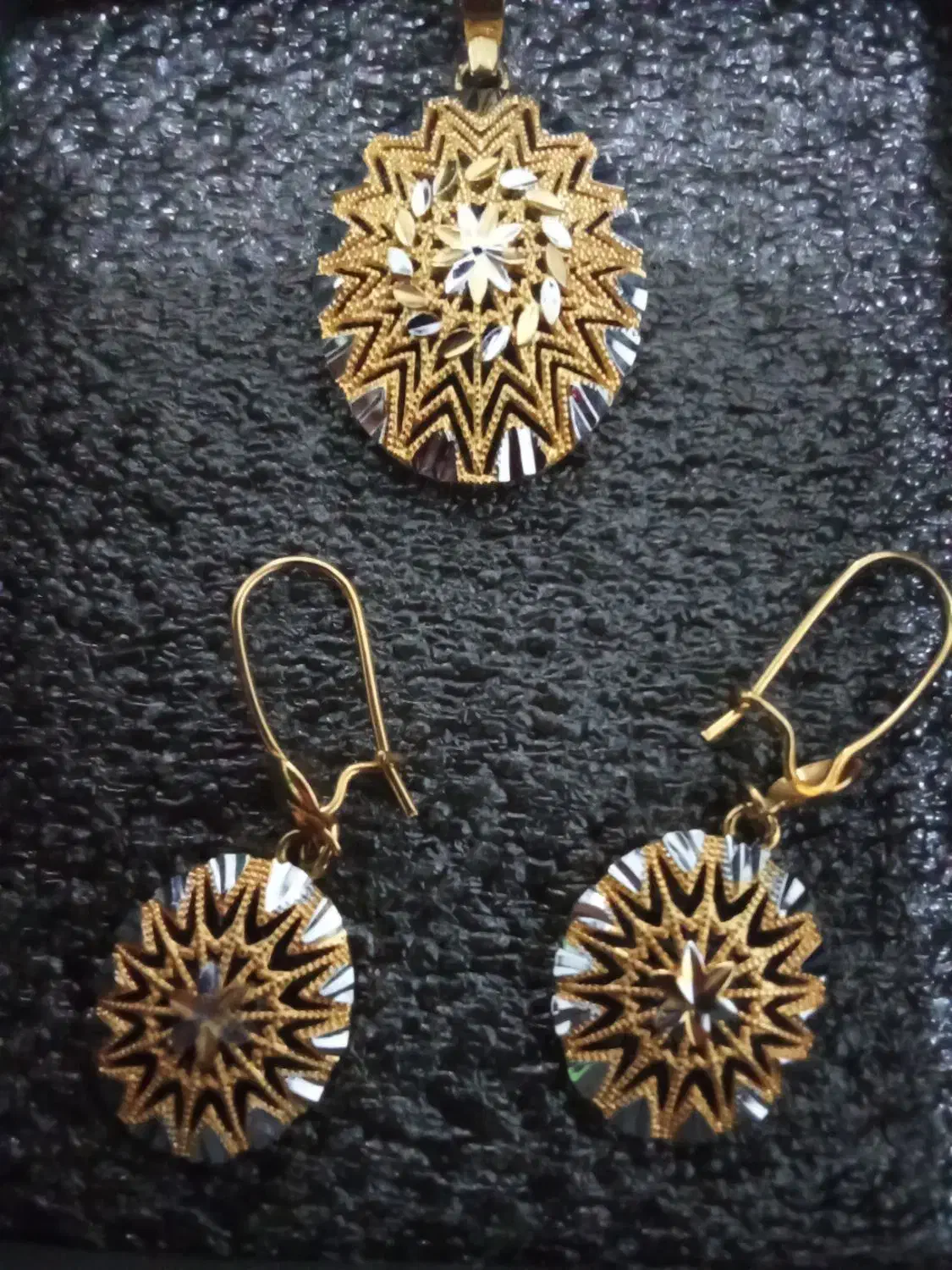 ۳عدد ست گوشواره و گردنبند|بدلیجات|دورود, |دیوار