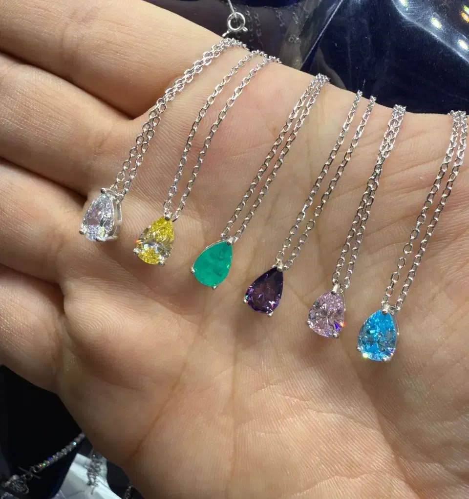 گردنبند های نقره زنانه مناسب روز زن|جواهرات|اهواز, کیانپارس |دیوار