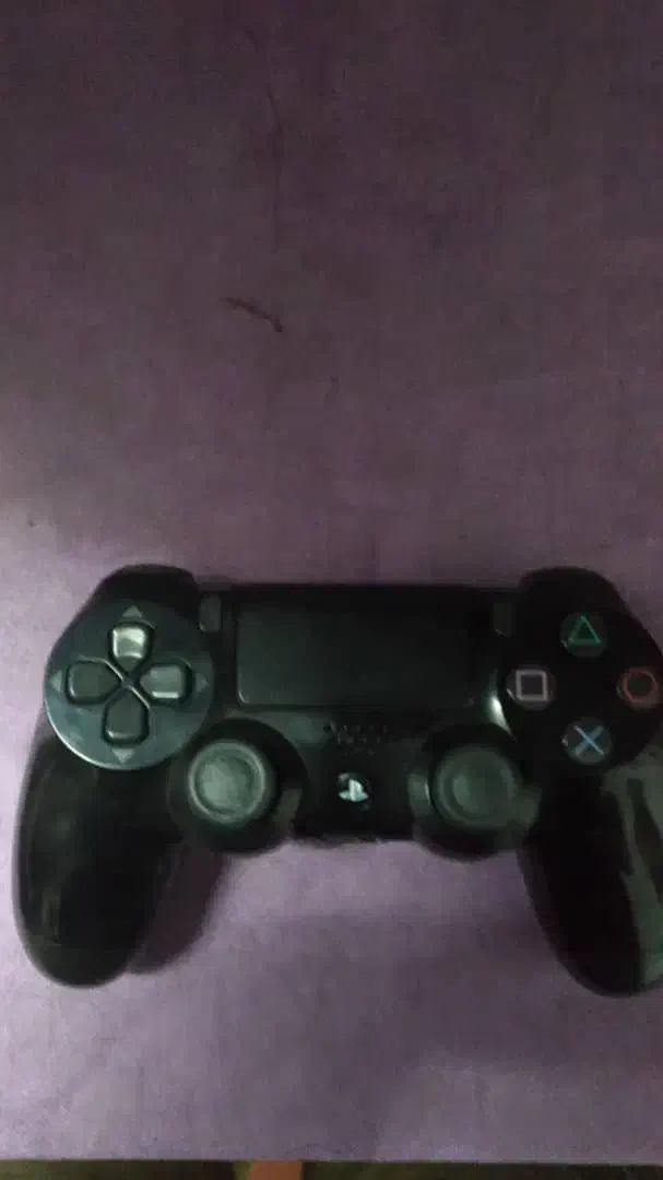 دسته اصلی PS4|کنسول، بازی ویدئویی و آنلاین|قم, شهرک امام حسین|دیوار